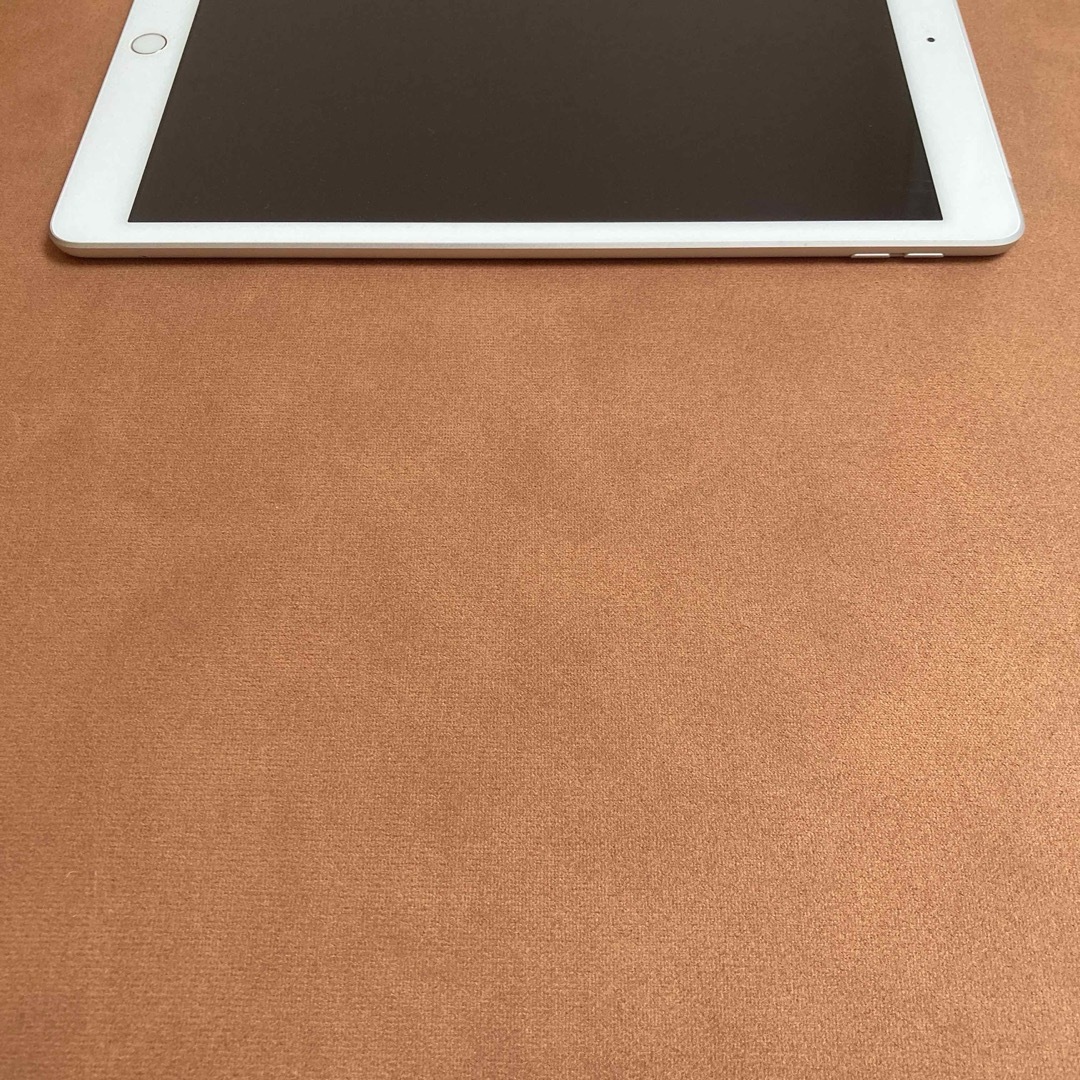 463 未使用品 電池新品 iPad7 第7世代 32GB au 463 未使用品 電池新品 iPad7 第7世代 32GB au