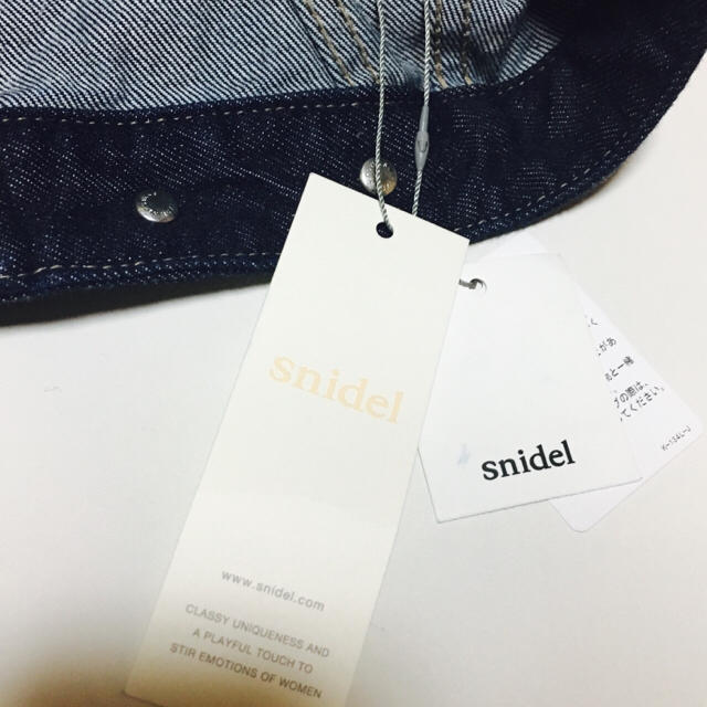 SNIDEL(スナイデル)の新品タグつき♡オーバーサイズデニムジャケット レディースのジャケット/アウター(Gジャン/デニムジャケット)の商品写真