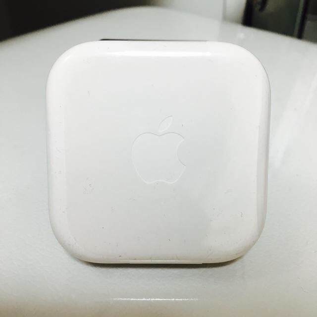 Apple(アップル)のiphone イヤホン 正規品 アップル スマホ/家電/カメラのオーディオ機器(ヘッドフォン/イヤフォン)の商品写真