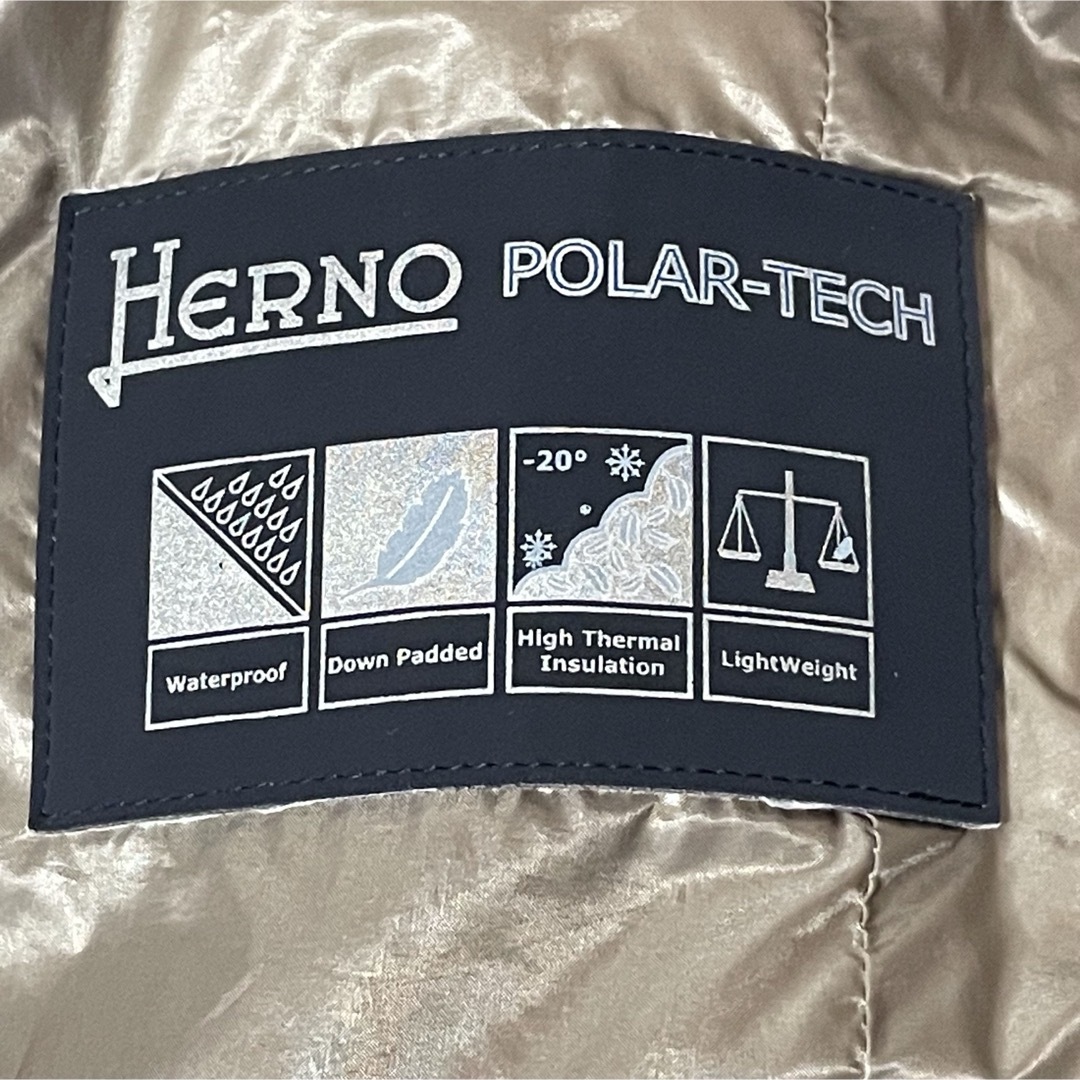 HERNO - ヘルノ ポーラテック ダウンコート ホワイトフォックス HERNO - ヘルノ ポーラテック ダウンコート ホワイトフォックス