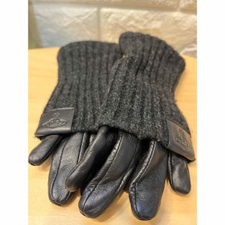 Vivienne Westwood(手袋 ・ ブラック/黒色系)のフリマアイテム一覧 Vivienne Westwood(手袋 ・ ブラック/黒色系)のフリマアイテム一覧