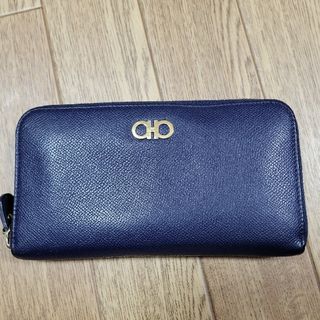 Salvatore Ferragamo(長財布)のフリマアイテム一覧 Salvatore Ferragamo(長財布)のフリマアイテム一覧
