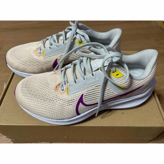 NIKE(シューズ)のフリマアイテム一覧 NIKE(シューズ)のフリマアイテム一覧