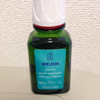 ヴェレダ(WELEDA)のヴェレダ ヘアオイル50ml(ヘアケア)