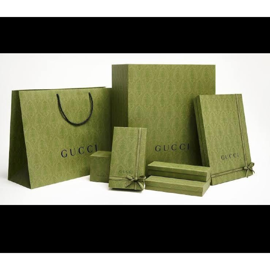 GUCCI - ❤極美品箱付き❤最高級ウール❤GUCCI ジャカード GUCCI - ❤極美品箱付き❤最高級ウール❤GUCCI ジャカード