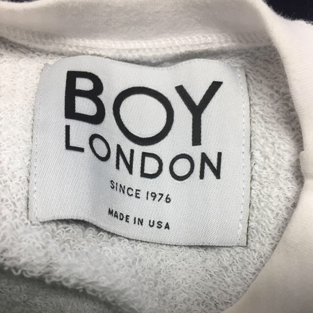 Boy London(ボーイロンドン)の【10/31まで値下げ】 BOY LONDON 白トレーナー レディースのトップス(トレーナー/スウェット)の商品写真