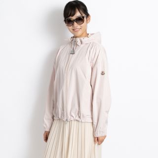 MONCLER(ナイロンジャケット)のフリマアイテム一覧 MONCLER(ナイロンジャケット)のフリマアイテム一覧