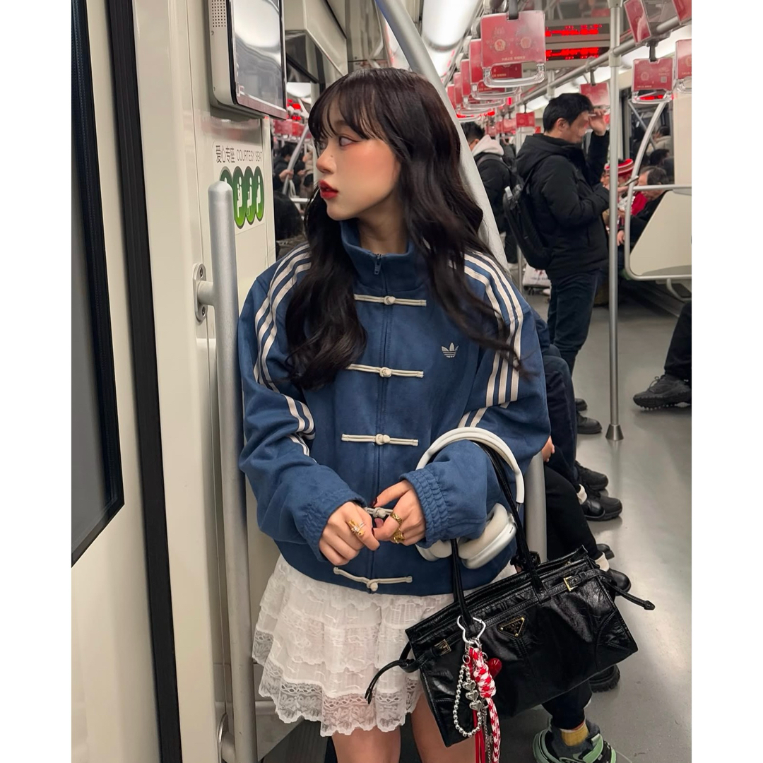 adidas Originals - 中国限定 上海 adidas originals チャイナ adidas Originals - 中国限定 上海 adidas originals チャイナ