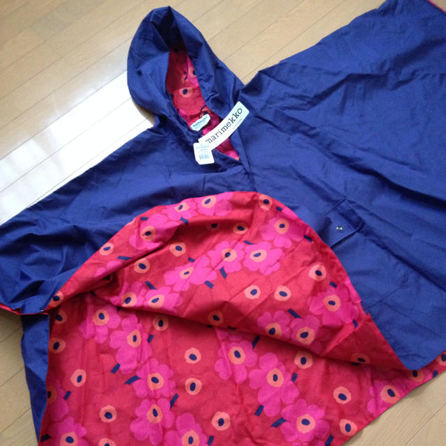 marimekko(マリメッコ)のマリメッコ★レインコート レディースのジャケット/アウター(ポンチョ)の商品写真
