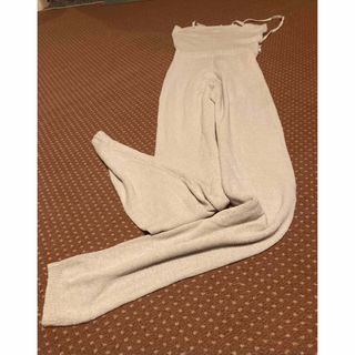 Z 社交ダンス スカート 黒 ベージュ レッスン 普段着にも ワルツ Z 社交ダンス スカート 黒 ベージュ レッスン 普段着にも ワルツ