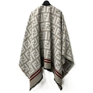 FENDI(ポンチョ)のフリマアイテム一覧 FENDI(ポンチョ)のフリマアイテム一覧