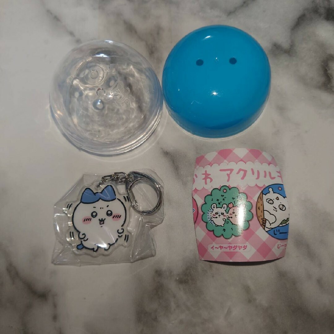 KITAN CLUB(キタンクラブ)のハチワレ ちいかわ アクリルキーホルダー7 エンタメ/ホビーのアニメグッズ(キーホルダー)の商品写真