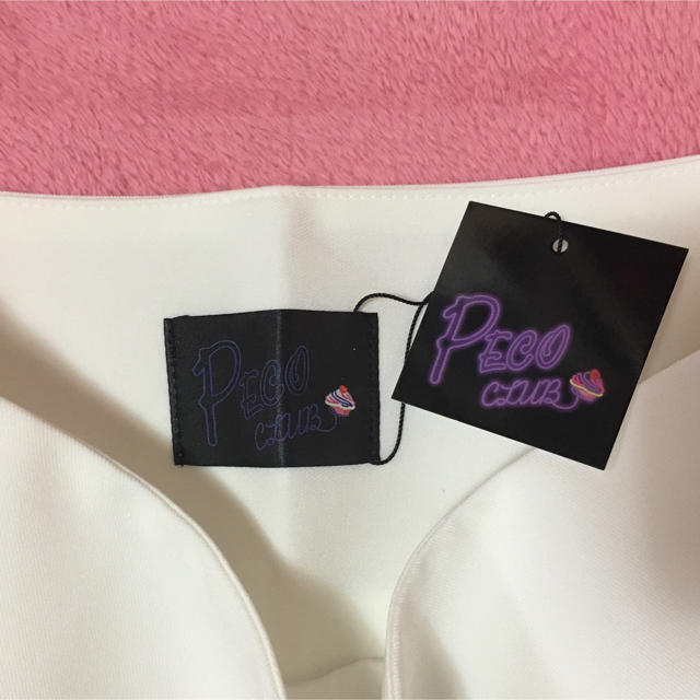 PECO CLUB(ペコクラブ)のPECO CLUB 白プリーツスカート レディースのスカート(ミニスカート)の商品写真