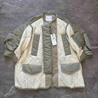 sacai(ブルゾン ・ ホワイト/白色系)のフリマアイテム一覧 sacai(ブルゾン ・ ホワイト/白色系)のフリマアイテム一覧