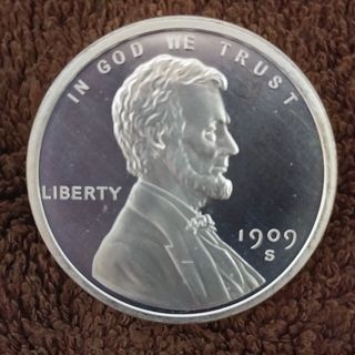 アメリカ「リンカーン、ウィーセント」1オンス純銀メダル(貨幣)