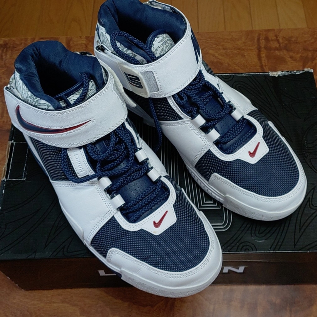 NIKE　ZOOM LEBRON 2 29cm