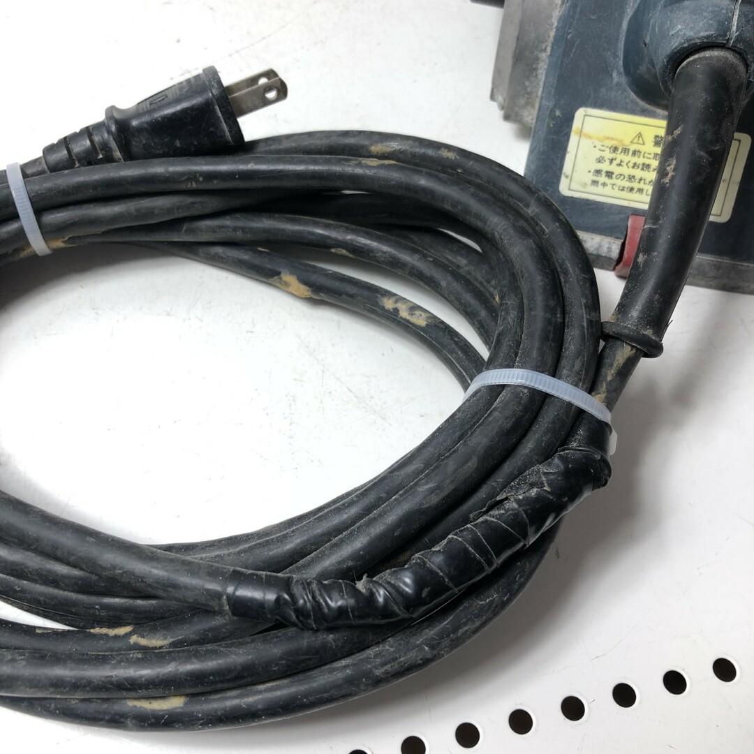 BOSCH(ボッシュ)の€€BOSCH ボッシュ 電動カンナ(本体のみ) GHO10-82 インテリア/住まい/日用品の文房具(その他)の商品写真