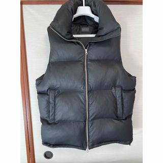Rick Owens(ダウンベスト)のフリマアイテム一覧 Rick Owens(ダウンベスト)のフリマアイテム一覧