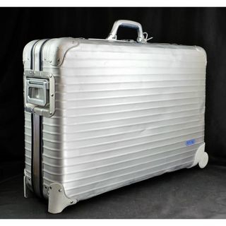 RIMOWA - RIMOWA 取扱説明書の通販 by ジャス5249's shop RIMOWA - RIMOWA 取扱説明書の通販 by ジャス5249's shop