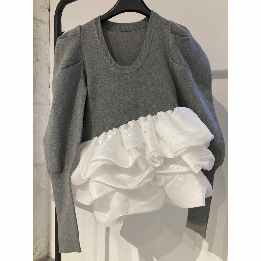 BIBIY AMELIE PEPURAMU KNIT グレー BIBIY AMELIE PEPURAMU KNIT グレー