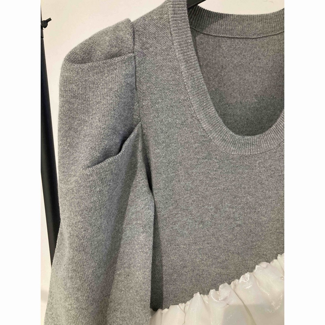 BIBIY AMELIE PEPURAMU KNIT グレー BIBIY AMELIE PEPURAMU KNIT グレー