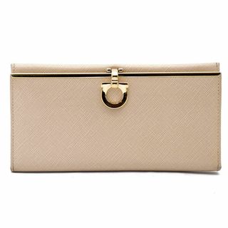 FERRAGAMO(ベージュ系)のフリマアイテム一覧 FERRAGAMO(ベージュ系)のフリマアイテム一覧
