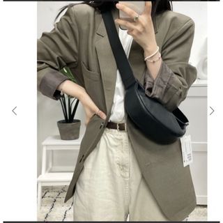 COS(バッグ)のフリマアイテム一覧 COS(バッグ)のフリマアイテム一覧