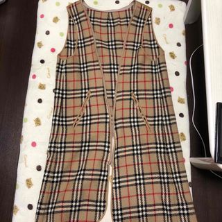 BURBERRY(トレンチコート ・ レッド/赤色系)のフリマアイテム一覧 BURBERRY(トレンチコート ・ レッド/赤色系)のフリマアイテム一覧
