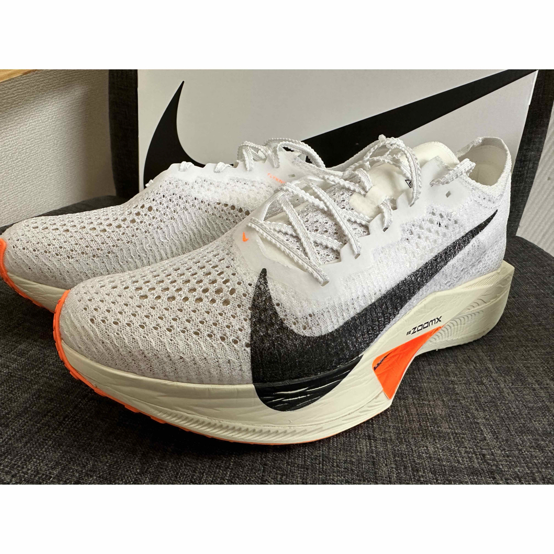 NIKE - ☆新品未使用☆ナイキ(NIKE)ズームXヴェイパーフライ NIKE - ☆新品未使用☆ナイキ(NIKE)ズームXヴェイパーフライ