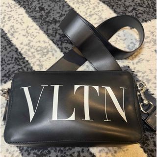 VALENTINO(ショルダーバッグ)のフリマアイテム一覧 VALENTINO(ショルダーバッグ)のフリマアイテム一覧
