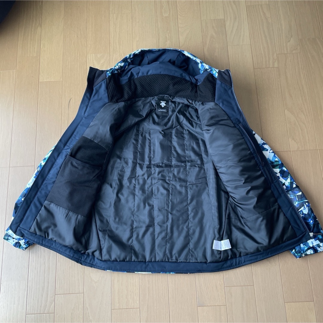DESCENTE - デサントDESCENTEスキーウェア 上下セット デモ DESCENTE - デサントDESCENTEスキーウェア 上下セット デモ