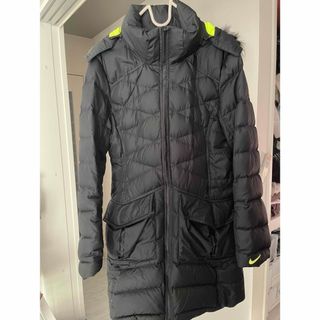 NIKE - NIKE リバーシブルベンチコート☆新品たぐつきの通販 by NIKE - NIKE リバーシブルベンチコート☆新品たぐつきの通販 by
