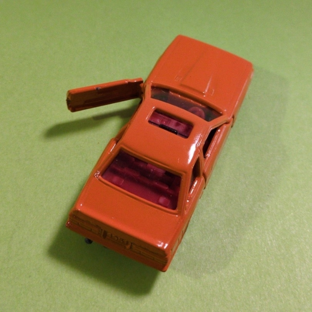 トミカシリーズ - トヨタ ソアラ2800GTエクストラ NO.5 日本製の トミカシリーズ - トヨタ ソアラ2800GTエクストラ NO.5 日本製の