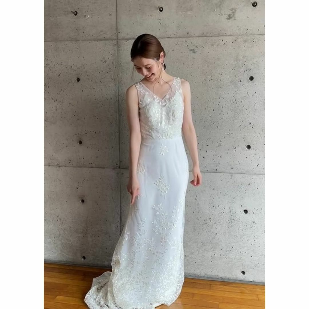 ウェディングドレス キラキラ光るリーフ刺繍 マーメイドライン 結婚式