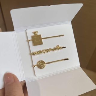 CHANEL(ヘアピン)のフリマアイテム一覧 CHANEL(ヘアピン)のフリマアイテム一覧