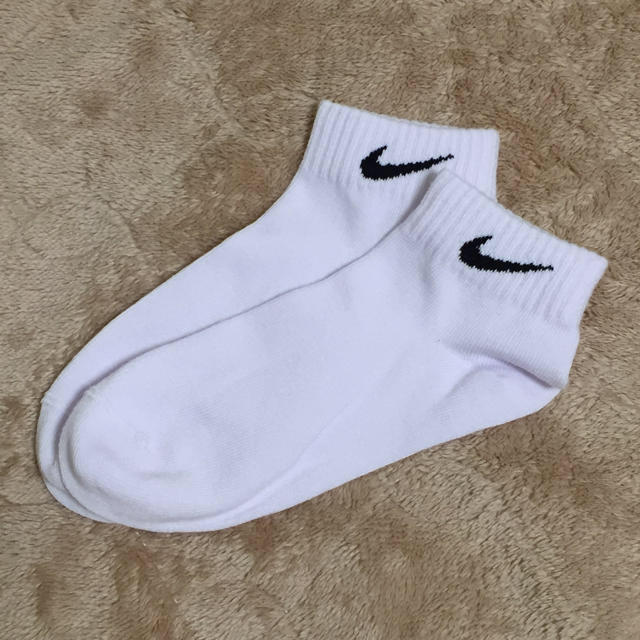 NIKE(ナイキ)のNIKE   ソックス レディースのレッグウェア(ソックス)の商品写真