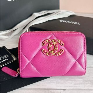 CHANEL(財布 ・ パープル/紫色系)のフリマアイテム一覧 CHANEL(財布 ・ パープル/紫色系)のフリマアイテム一覧
