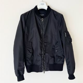 VALENTINO(ブルゾン)のフリマアイテム一覧 VALENTINO(ブルゾン)のフリマアイテム一覧