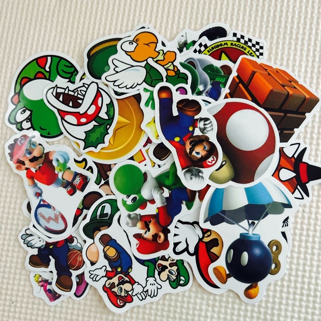 マリオ シール 45枚 エンタメ/ホビーのおもちゃ/ぬいぐるみ(キャラクターグッズ)の商品写真