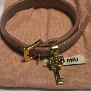 MIU MIU(ブレスレット/バングル)のフリマアイテム一覧 MIU MIU(ブレスレット/バングル)のフリマアイテム一覧