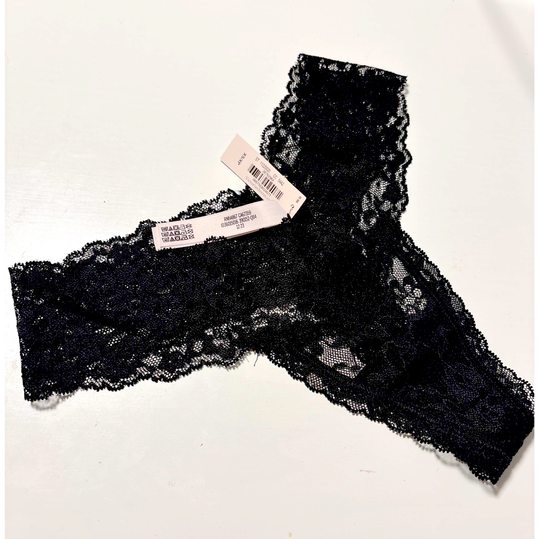 Victoria's Secret(ヴィクトリアズシークレット)のショーツ Tバック ヴィクトリアシークレット レディースの下着/アンダーウェア(ショーツ)の商品写真
