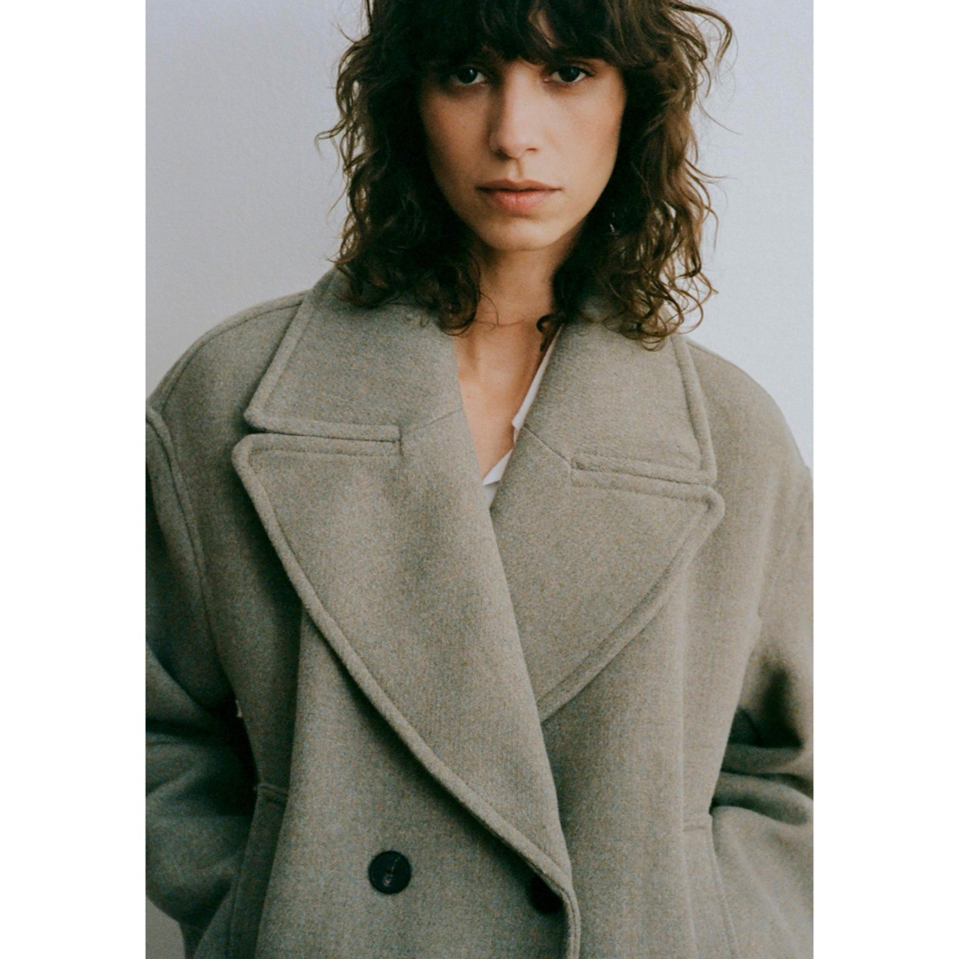 ZARA - ZARA ショート丈ダブルブレストコート ミンク Lサイズ ZARA - ZARA ショート丈ダブルブレストコート ミンク Lサイズ