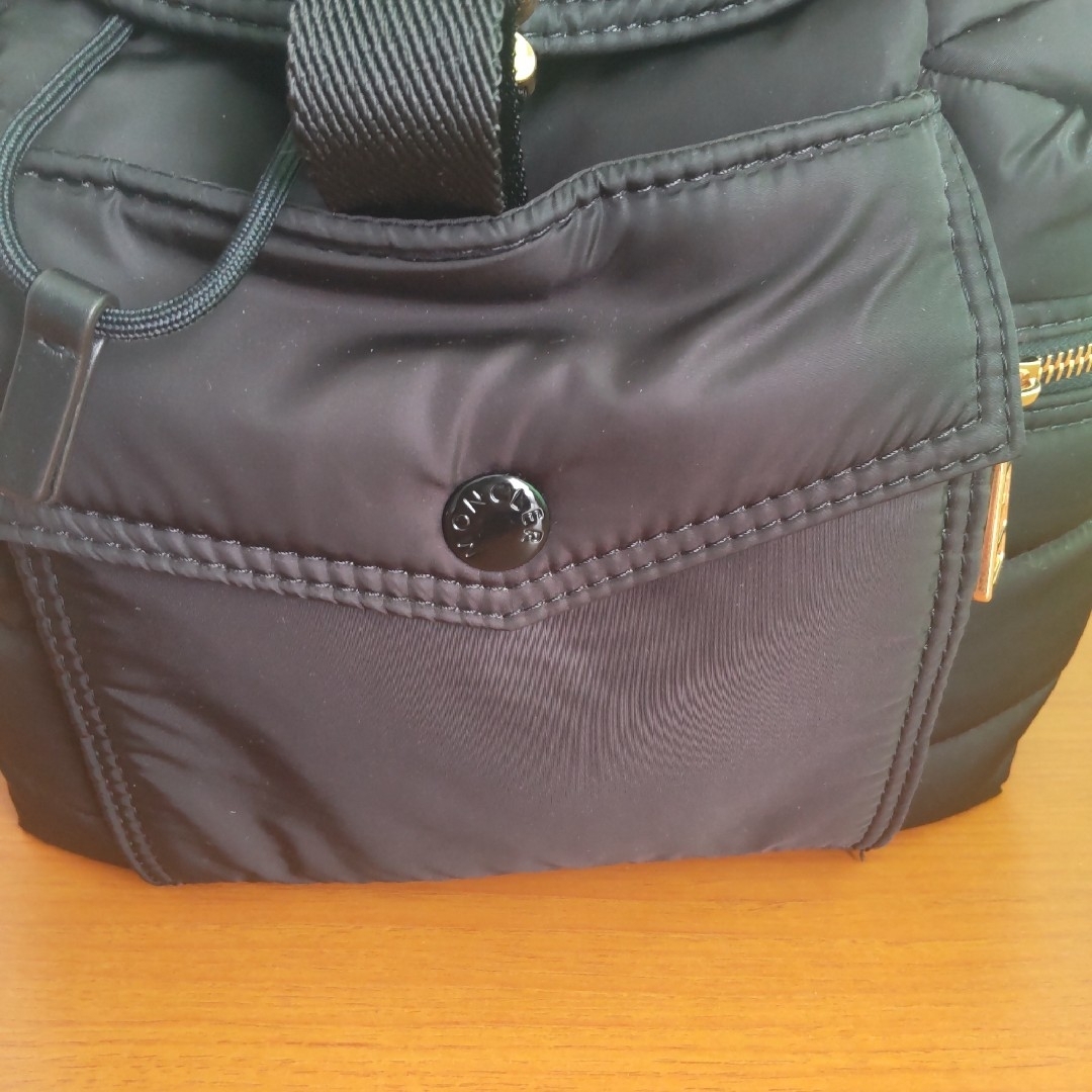 MONCLER - 【美品】MONCLER アストロ バックパック キルティング MONCLER - 【美品】MONCLER アストロ バックパック キルティング