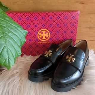Tory Burch(ローファー/革靴)のフリマアイテム一覧 Tory Burch(ローファー/革靴)のフリマアイテム一覧