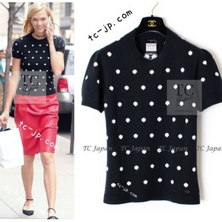 CHANEL(ニット/セーター ・ レッド/赤色系)のフリマアイテム一覧 CHANEL(ニット/セーター ・ レッド/赤色系)のフリマアイテム一覧