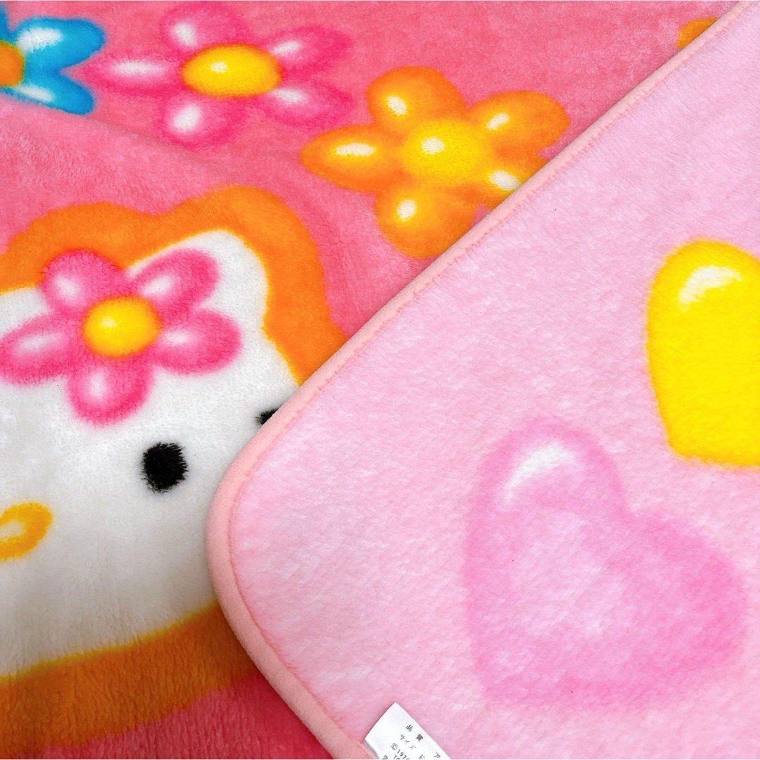 激レア希少】レトロ サンリオ HELLO KITTY 毛布 ブランケットの 激レア希少】レトロ サンリオ HELLO KITTY 毛布 ブランケットの