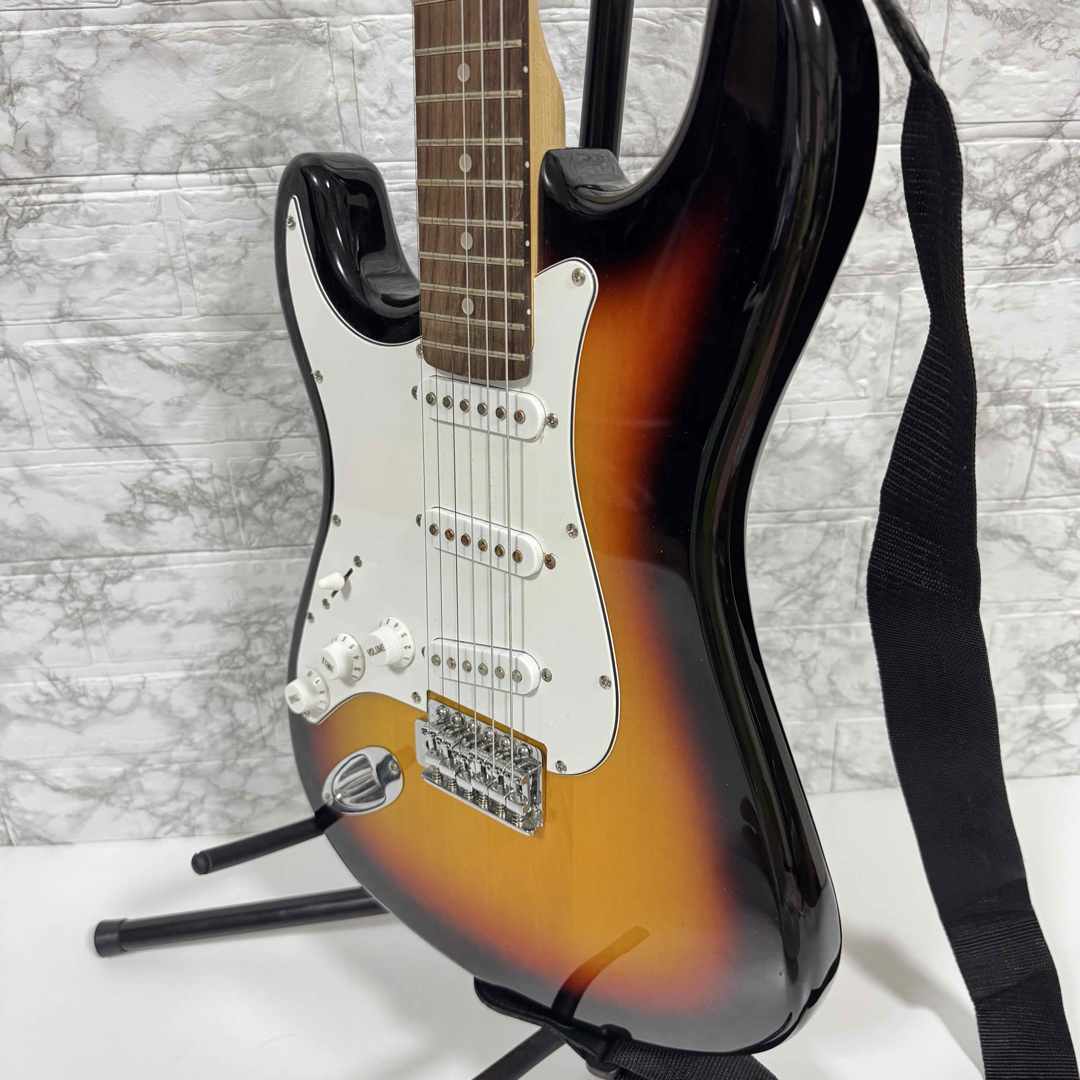 Legend - レフティ LEGEND レジェンド エレキギター ストラト Legend - レフティ LEGEND レジェンド エレキギター ストラト