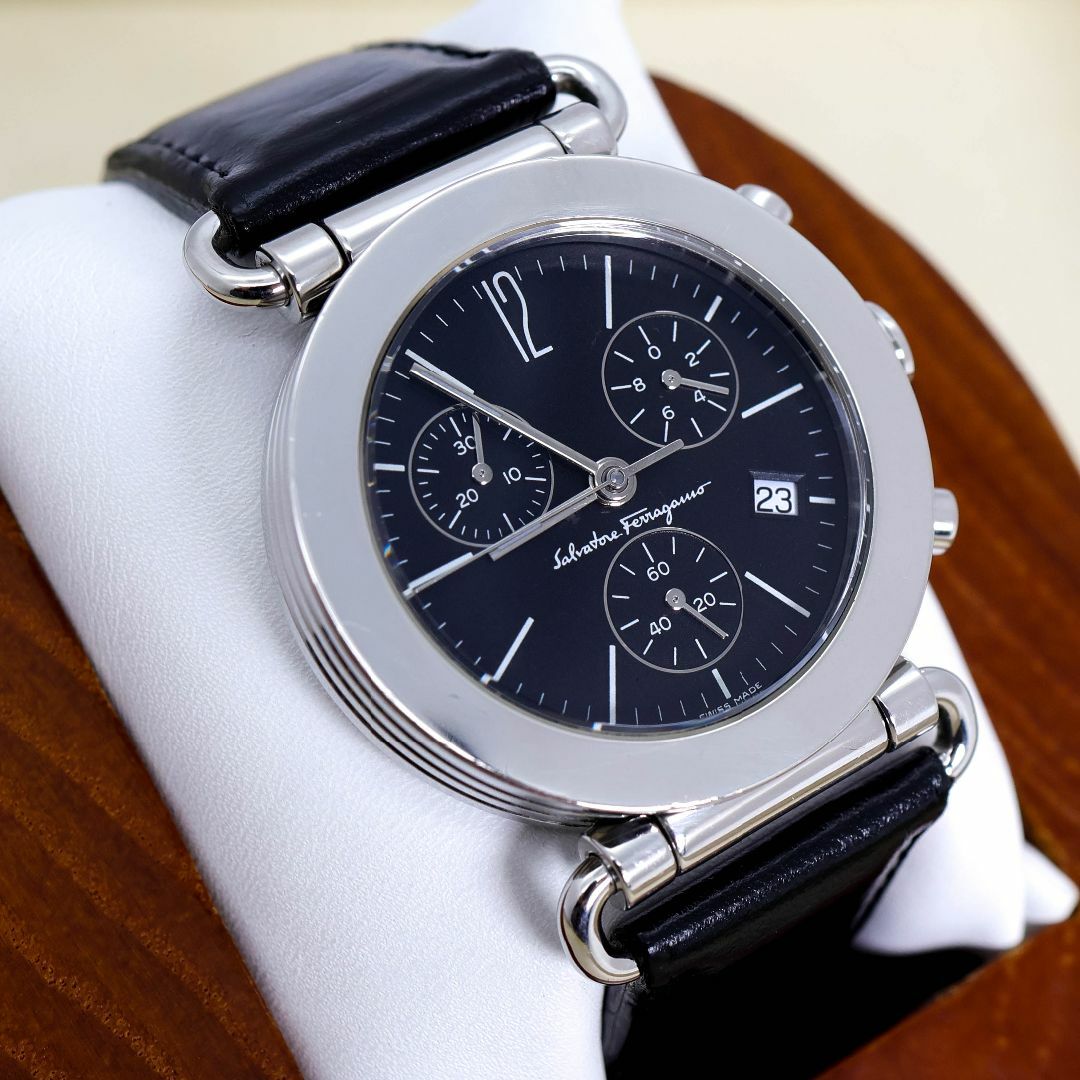 Salvatore Ferragamo - 稼働 Salvatore Ferragamo 腕時計 クロノ Salvatore Ferragamo - 稼働 Salvatore Ferragamo 腕時計 クロノ
