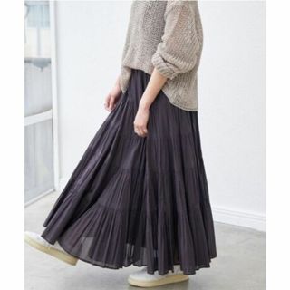 Spick & Span(ティアード ・ ロングスカート)のフリマアイテム一覧 Spick & Span(ティアード ・ ロングスカート)のフリマアイテム一覧