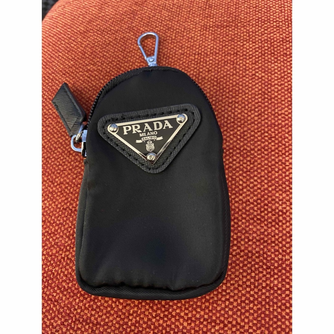 PRADA - プラダノベルティブラックキーケースキーホルダー PRADA - プラダノベルティブラックキーケースキーホルダー
